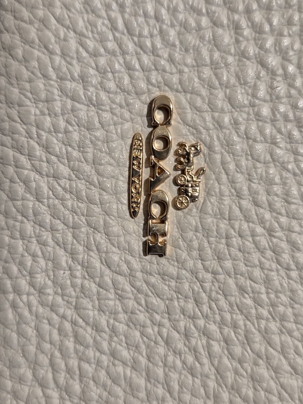 Coach x Peanuts Beige Leather Wristlet - "Happiness" Graphic - Picture 4 of 8